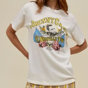 Daydreamer Johnny Cash Nashville 1968 Weekend Tee in Stone Vintage